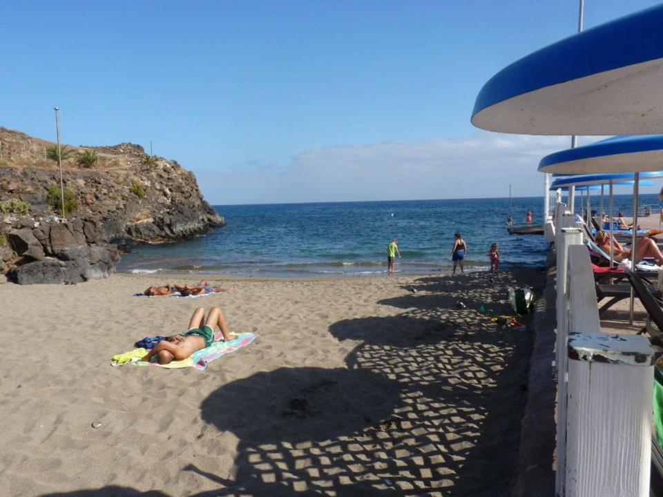 Beach-Front Tenerife Sth Sea And Pool View Costa del Silencio Eksteriør billede